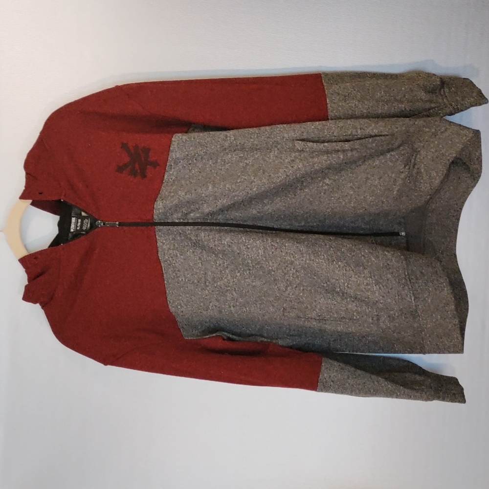 Zoo York zip jacket mens xl red and grey 100% polyester missing drawstring